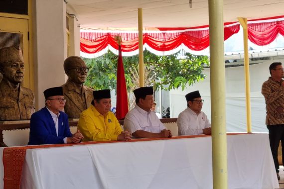 Resmi, Golkar dan PAN Deklarasikan Prabowo Sebagai Capres 2024-2029 - JPNN.COM