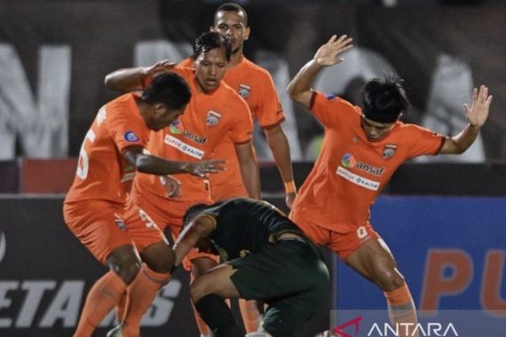 Borneo FC Raih Kemenangan Atas Persikabo, Silverio Silva Dapat Kartu Merah - JPNN.COM
