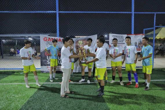 Gardu Ganjar Gelar Fun Match Mini Soccer Bareng Milenial di Tangsel - JPNN.COM