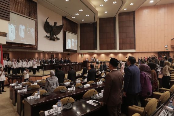 DPD RI Laporkan Hasil Kinerja Alat Kelengkapan 2022-2023 pada Sidang Paripurna ke-13 - JPNN.COM