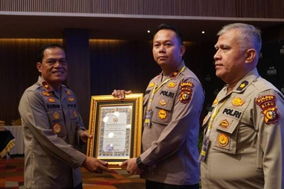 Polres Inhu Raih Penghargaan dari Kapolri & Kapolda, AKBP Dody Apresiasi Seluruh Personelnya - JPNN.COM