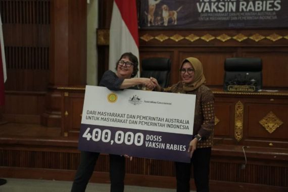 Australia Donasikan 400 Ribu Dosis Vaksin Rabies kepada Indonesia - JPNN.COM