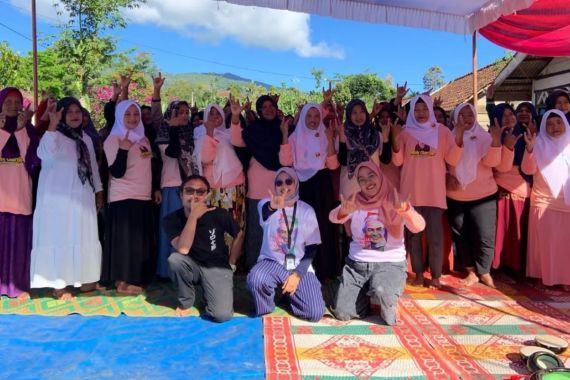 Lewat Workshop, Mak Ganjar Mengajari Ibu-Ibu di Lampung Bikin Dalgona dan Brownies Kukus Kopi - JPNN.COM