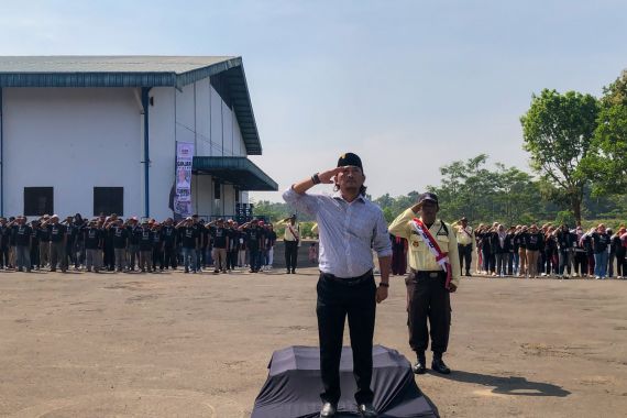 Semarakkan HUT Ke-78 RI, Ganjaran Buruh Berjuang Gelar Upacara Kemerdekaan di Subang - JPNN.COM