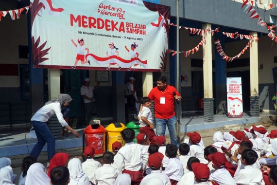 Arya Noble Group Gandeng Komunitas Rayakan HUT RI bersama Anak-anak di Bantargebang - JPNN.COM