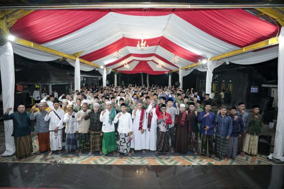 Gardu Ganjar dan Forum Umat Islam Banten Bersatu Gelar Deklarasi Damai di Serang - JPNN.COM