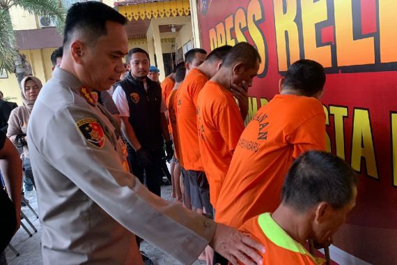 Kronologi Amir Ambon Pimpin Pelarian 10 Tahanan Polsek Rumbai, Caranya Tak Disangka - JPNN.COM