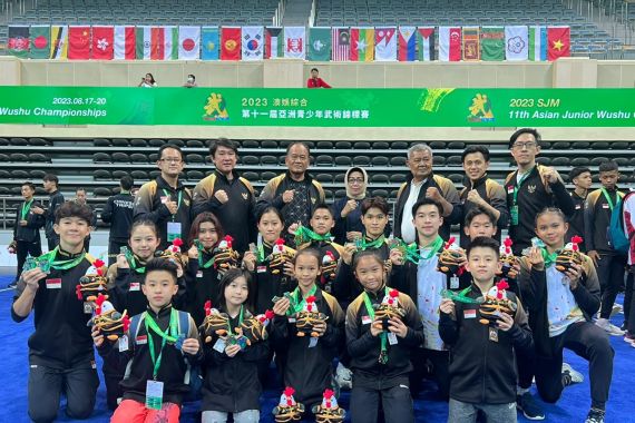 Kontingen Indonesia Bawa Pulang 6 Emas dari Kejuaraan Wushu Junior Asia - JPNN.COM