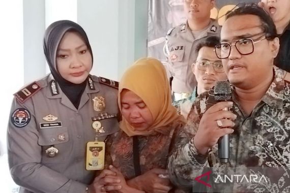 Kedua Orang Tua Bayi Tertukar di Bogor Jalani Tes DNA Silang - JPNN.COM