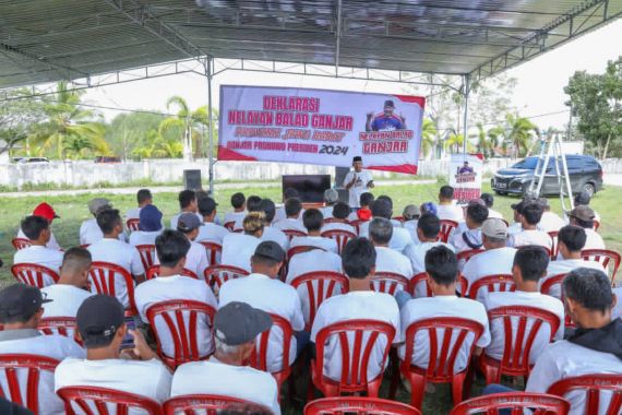 Dukung Ganjar Presiden 2024, Nelayan Majingklak Pangandaran: Terbukti Peduli - JPNN.COM