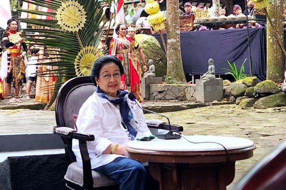 Megawati Bicara Amendemen UUD, Pengamat Ingatkan soal Orde Baru - JPNN.COM