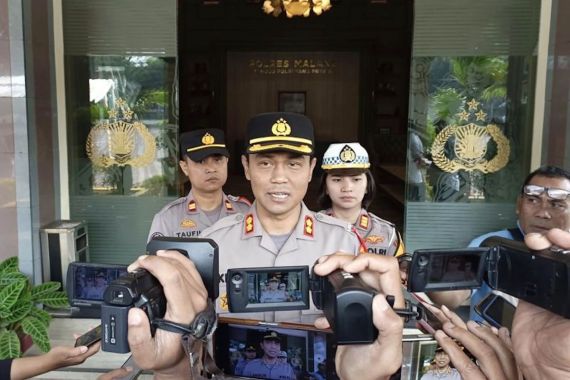 Polisi Gulung Mantan Kades yang Tilap Dana Desa di Malang - JPNN.COM