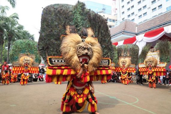 Muhadjir Tegaskan Reog Ponorogo Layak jadi Warisan Budaya tak Benda Dunia - JPNN.COM