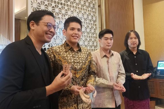 Koleksi Perhiasan Lavani Mejeng di Pagelaran Seni Simfoni Kolosal Borobudur - JPNN.COM