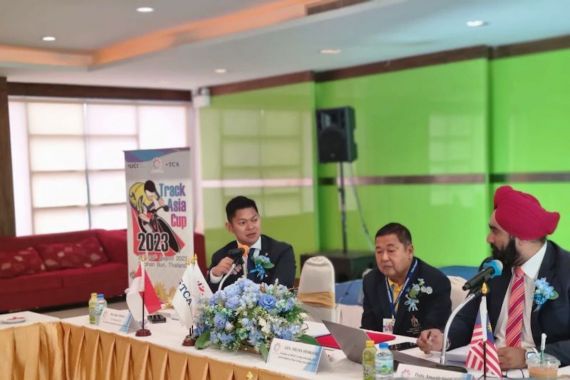 Okto Ditunjuk jadi Penasihat Balap Sepeda ASEAN - JPNN.COM