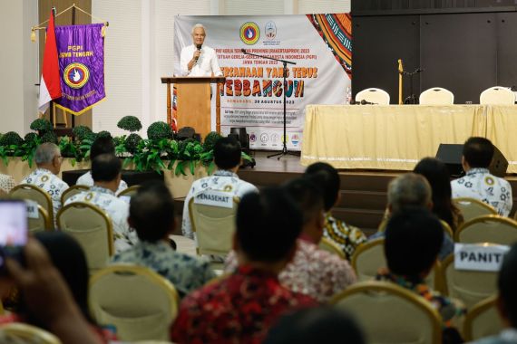 Perkumpulan Gereja Bicara Kempimpinan Ganjar: Respect, Bekerja Sepenuh Hati - JPNN.COM