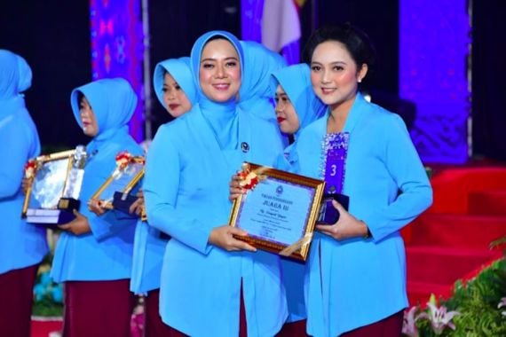 Jalasenastri Berperan Membangun Hubungan Keluarga TNI AL yang Harmonis - JPNN.COM