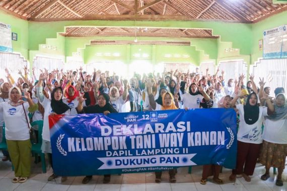 Ratusan Petani di Way Kanan Dukung PAN di Pemilu 2024 - JPNN.COM