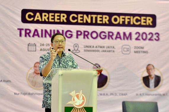 Unika Atma Jaya Dukung Pusat Karier Urai Masalah Pengangguran - JPNN.COM