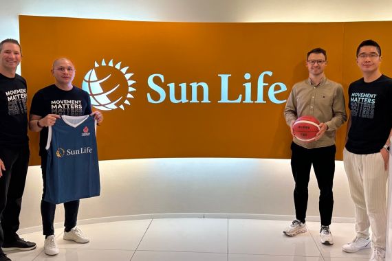 Sun Life Donasikan Fasilitas Lapangan Basket Bagi Anak-anak Kurang Mampu di Asia - JPNN.COM