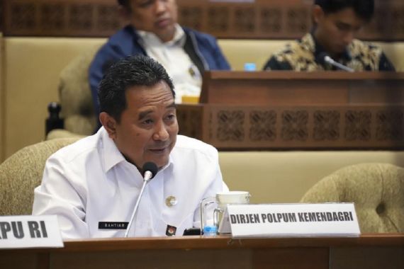 Presiden Jokowi Tunjuk Bahtiar sebagai Pj Gubernur Sulsel - JPNN.COM