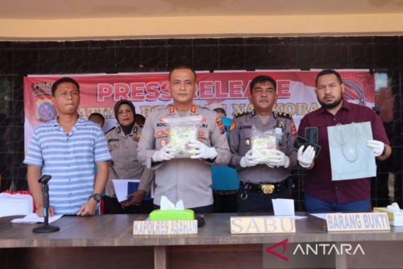 Polisi Tangkap Satu per Satu Pengedar Narkoba Jaringan Internasional - JPNN.COM