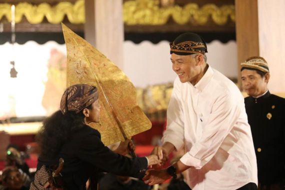 Doa Mengalir untuk Ganjar Pranowo, Kali Ini dari Ratusan Dalang - JPNN.COM