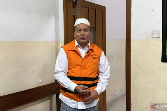 Divonis 6 Tahun Penjara, Bambang Kayun Bereaksi Begini - JPNN.COM