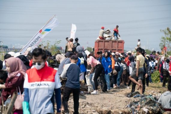 Gandeng Lintas Elemen di Semarang, Pertamina Trans Kontinental Kumpulkan 12,6 Ton Sampah - JPNN.COM