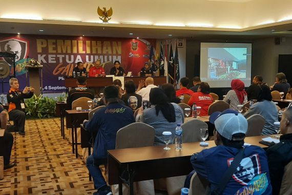 Terpilih Secara Aklamasi sebagai Ketum Ganjarist, Kris Tjantra Sasar Swing Voters - JPNN.COM