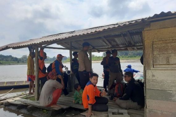 Korban Tenggelam di Sungai Kapuas Ditemukan Sudah Meninggal Dunia - JPNN.COM