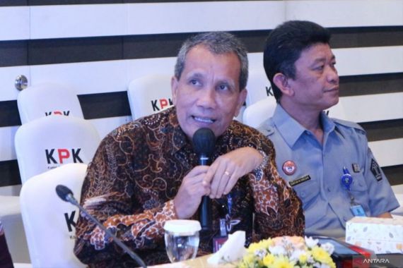 50 Menteri dan Wamen Belum Menyerahkan LHKPN, Siapa Saja ya? - JPNN.COM