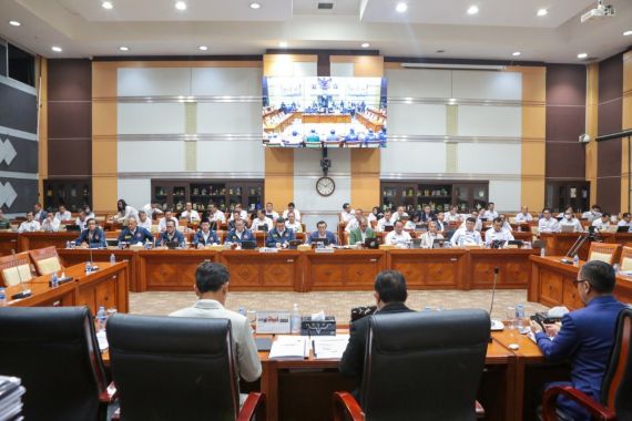 Komisi III DPR Dukung Usulan Penambahan Anggaran BNPT 2024 - JPNN.COM