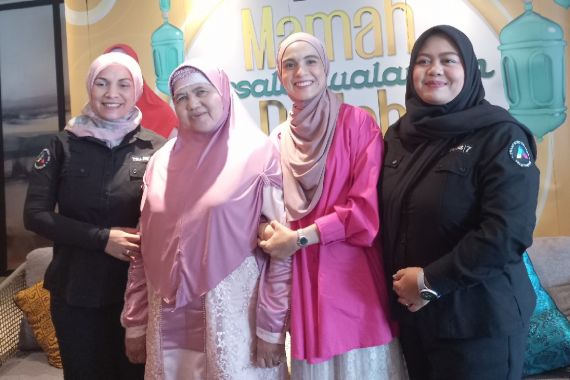 Isi Program Religi Bareng Mamah Dedeh, Nycta Gina Sempat Takut - JPNN.COM