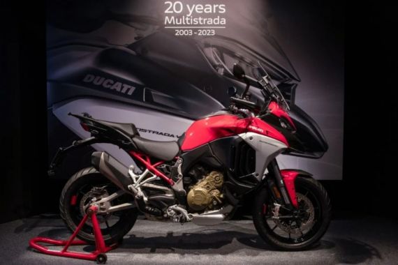 Ducati Multistrada V4 Rally Dibanjiri Teknologi Mobil Modern, Apa Saja? - JPNN.COM