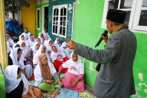 Ustaz Sahabat Ganjar Berikan Kajian Tentang Keutamaan Wudu di Medan - JPNN.COM