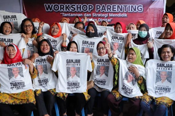 Pena Mas Menyosialisasikan Pentingnya Kerukunan Keluarga dalam Edukasi Parenting - JPNN.COM