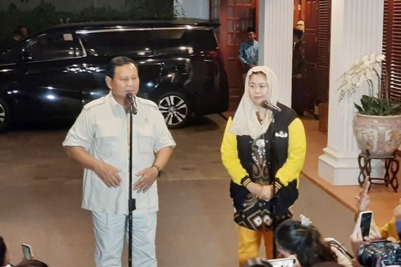 Pertemuan Prabowo dan Yenny Wahid Kuatkan Dukungan Warga NU di Pilpres 2024 - JPNN.COM