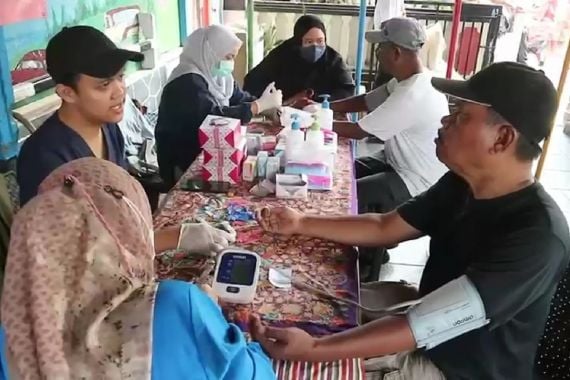 Bergerak demi Ganjar, KawanJuang GP Gelar Pemeriksaan Kesehatan Gratis di DKI & Jabar - JPNN.COM