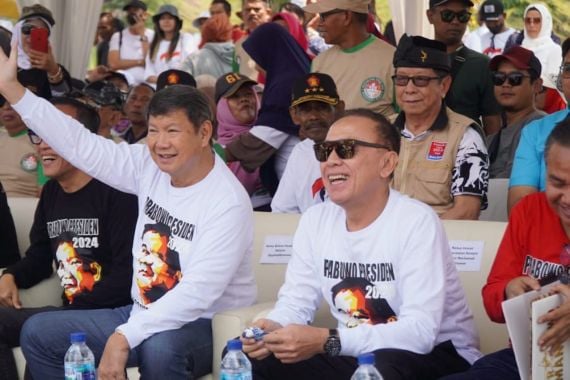 Deklarasi PM 08 di Sumedang, Iwan Bule Sebut Kepemimpinan Prabowo Seperti Prabu Geusan Ulun - JPNN.COM