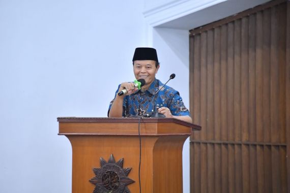 Dikukuhkan jadi Penasehat PD Muhammadiyah Jaksel, HNW Ceritakan Sosok Ki Bagus Hadikusumo - JPNN.COM