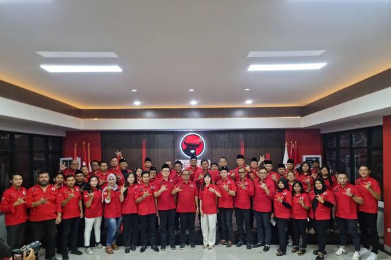 Dilantik jadi Ketua Banteng Muda Indonesia Jakut, Andy Arif Widjaja Akan Merangkul Milenial - JPNN.COM