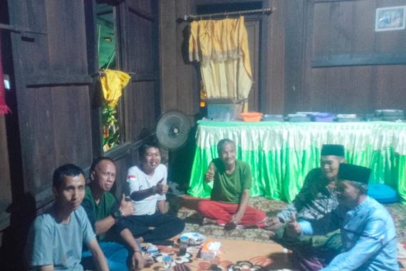 Berkat Aspera Indonesia, Kakek Mulkan Akhirnya Berkumpul Lagi Bareng Keluarga Setelah 20 Tahun - JPNN.COM