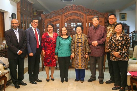 Megawati Bertemu eks Presiden Filipina, Bahas Isu Penghapusan Hukuman Mati - JPNN.COM