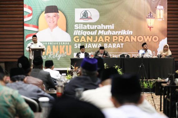 Himpunan Santri Nusantara Optimistis Ganjar Mampu Menang pada Pilpres 2024 - JPNN.COM