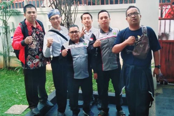 Honorer Tenaga Administrasi akan Tertolong Jika RUU ASN Disahkan, Semoga Cepat  - JPNN.COM