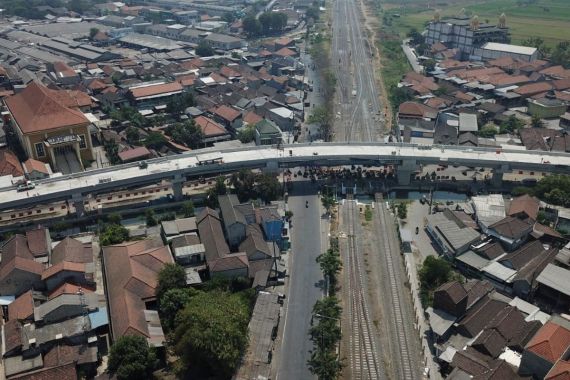 Gus Muhdlor Optimistis 2 Flyover Megah Ini Rampung Desember 2023 - JPNN.COM