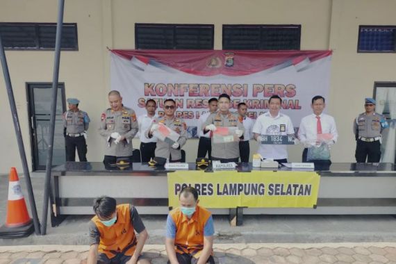 Dua Pelaku Begal Mobil dan Penganiaya Korban di Lampung Selatan Ditangkap - JPNN.COM