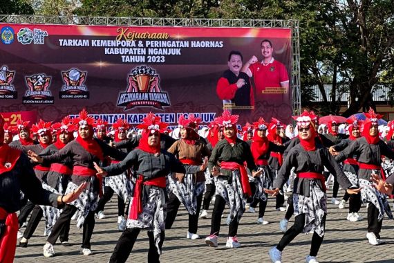 Pembukaan Tarkam Kemenpora 2023 di Nganjuk Berlangsung Meriah - JPNN.COM