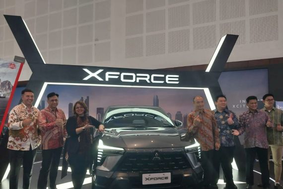 Booth Mitsubishi Terbesar di GIIAS Surabaya 2023, XForce Hingga Pajero Sport Tampil Impresif - JPNN.COM